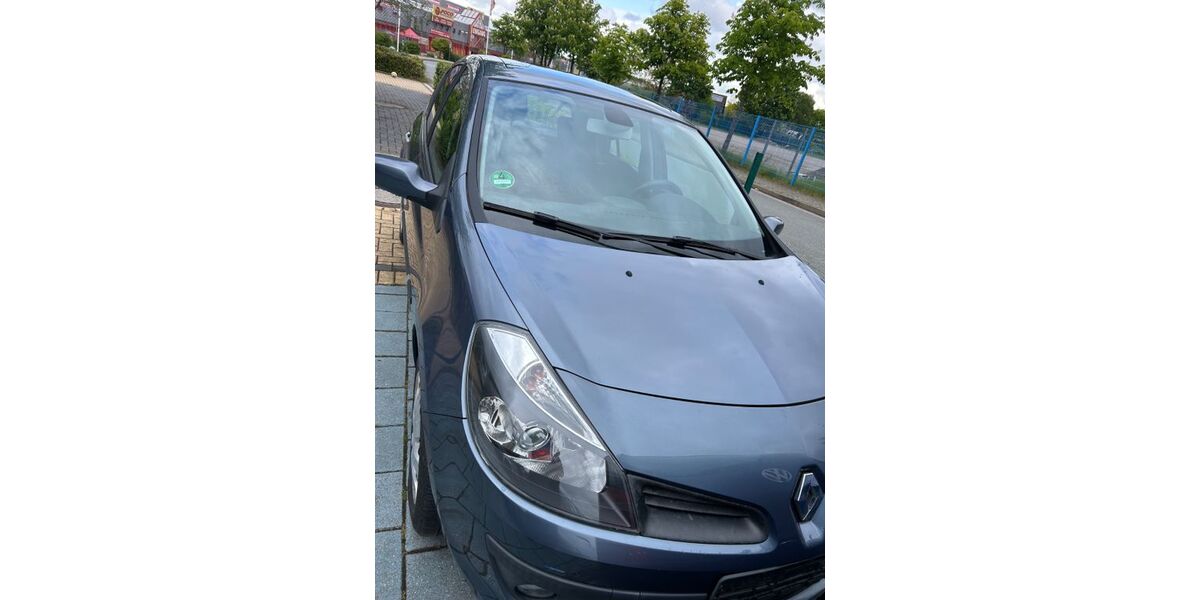 Renault Clio 171.975 km 2.500 &euro; Lüneburg 21337