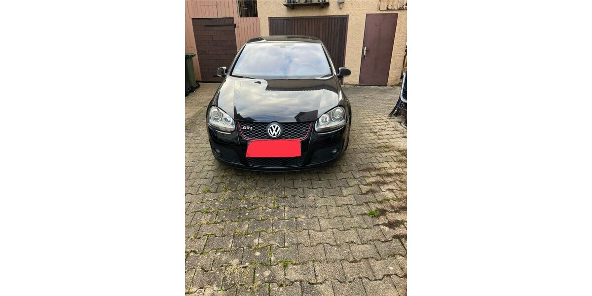 VW Golf 130.000 km 7.200 &euro; Birkenfeld 75217