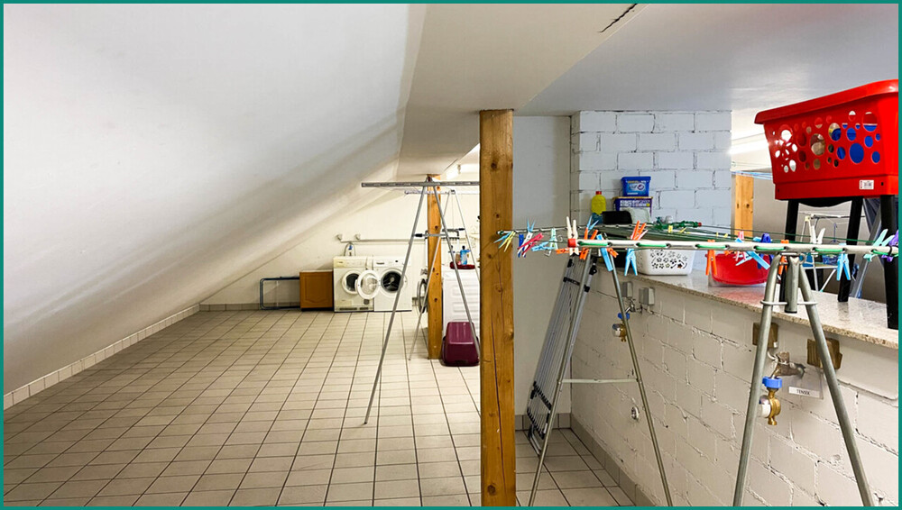 PROVISIONSFREI ! SEHR GUT GESCHNITTENE 3-ZIMMER-WOHNUNG MIT GARAGE IM STADTZENTRUM VON RADEVORMWALD - Etagenwohnung Radevormwald Innenstadt | Angebot:25542525