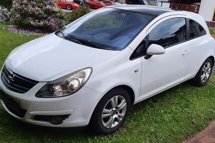 Opel Corsa 176.853 km 1.200 &euro; Hellenhahn-Schellenberg 56479