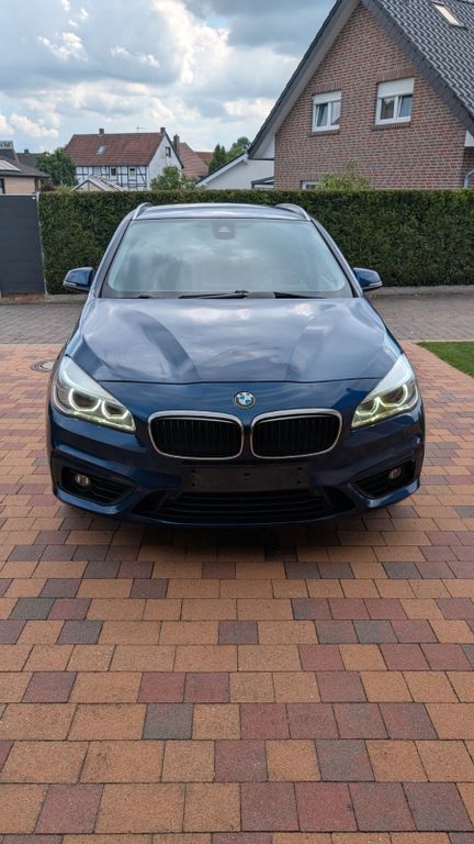 218 Active Tourer