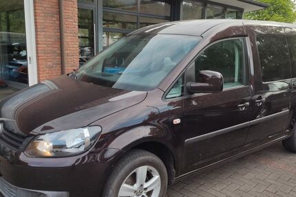 VW Caddy 136.000 km 12.500 &euro; Lügde 32676