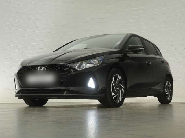 i20