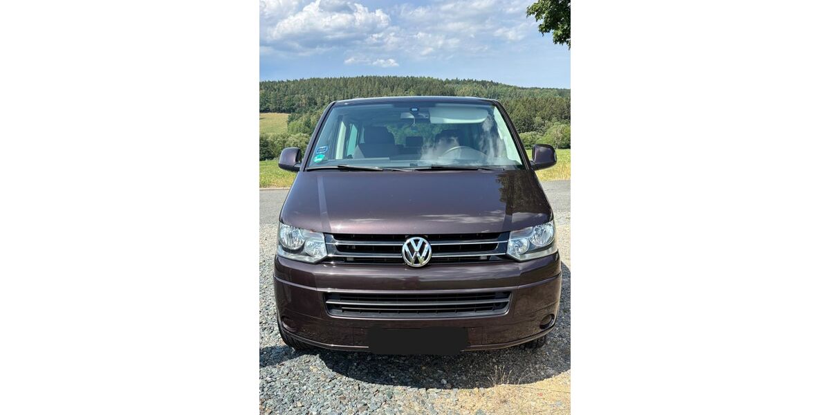 VW T5 Multivan 196.200 km 16.500 &euro; Treuen 08233