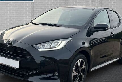 Toyota Yaris 11.003 km 26.990 &euro; Lübeck 23566