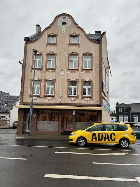 Einzelhandel in Bergisch Gladbach 850 € 75 m²