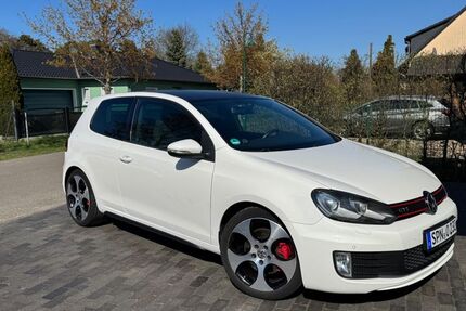 VW Golf 249.000 km 6.900 &euro; Teichland 03185