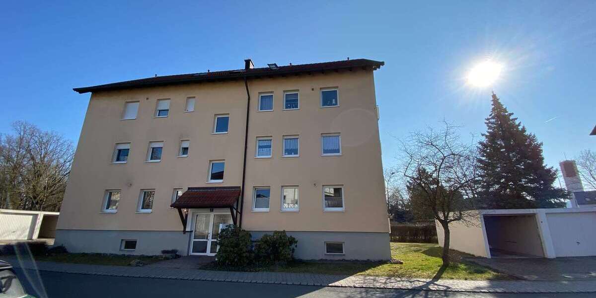 Etagenwohnung Dörfles-Esbach Esbach - 3 Zimmer, 74 m&sup2;, 660&euro; | Angebot:26835386