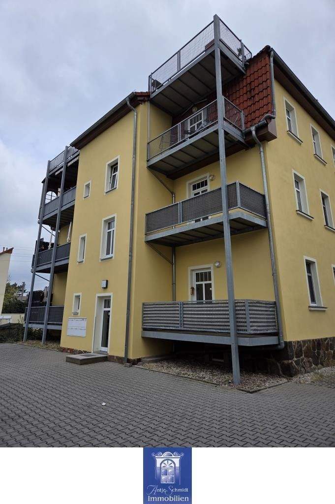 Ideale Wohnung mit großem Balkon und Blick ins Grüne! 3 zimmer