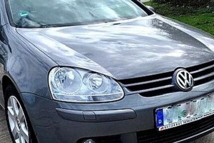 VW Golf 247.200 km 3.798 € Hilden 40721