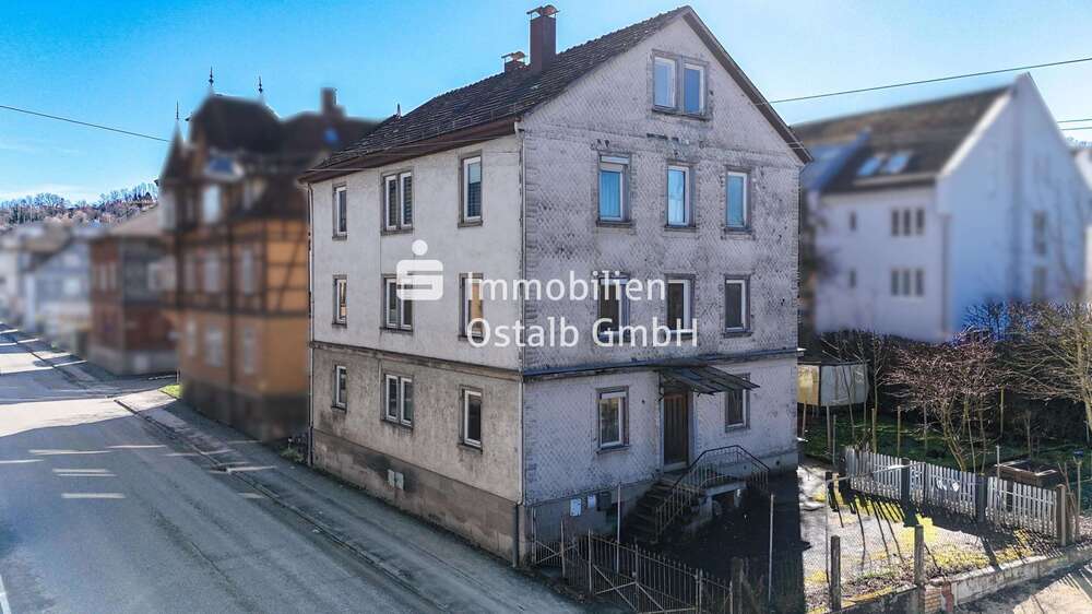 Einfamilienhaus Schwäbisch Gmünd - 11 Zimmer, 312 m&sup2;, 399.000&euro; | Angebot:26273763