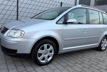 VW Touran 75.000 km 5.990 &euro; Grafenau 71120