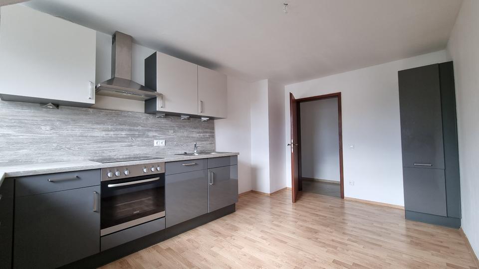 Gepflegte helle 2-Zi in 90559 Burgthann-Ezelsdorf nahe S-Bahn 2 zimmer