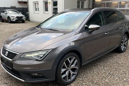 Seat Leon 135.905 km 13.490 € Forsting Pfaffing 83539