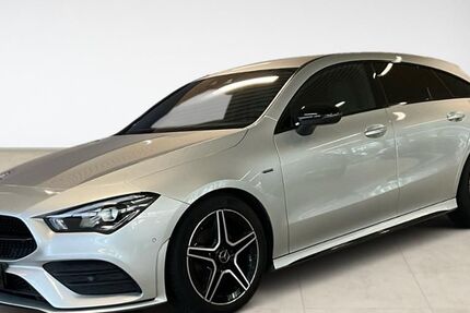 Mercedes-Benz CLA 200 Shooting Brake 65.300 km 27.880 &euro; Niebüll 25899