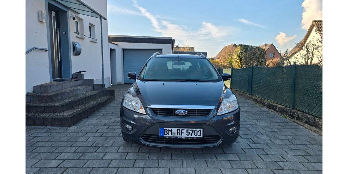 Ford Focus 224.000 km 2.900 &euro; Bergheim 50127