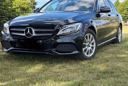 Mercedes-Benz C 220 181.000 km 14.500 &euro; Galenbeck 17099