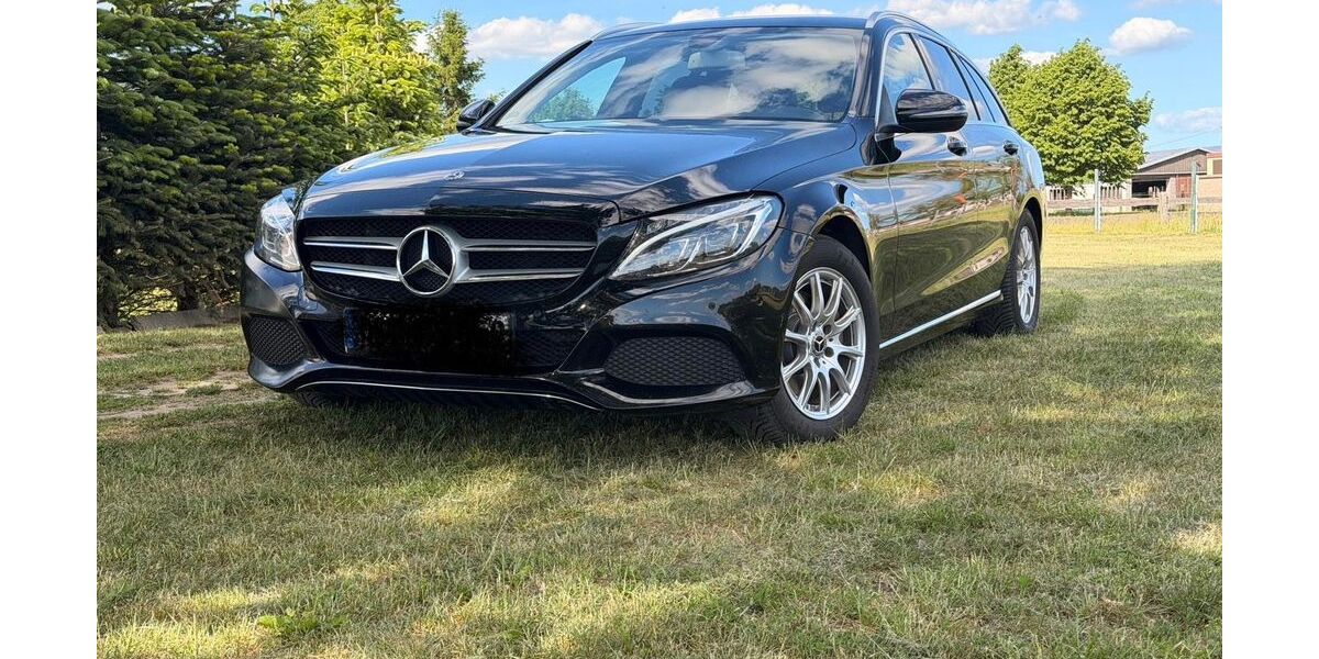 Mercedes-Benz C 220 181.000 km 14.500 &euro; Galenbeck 17099