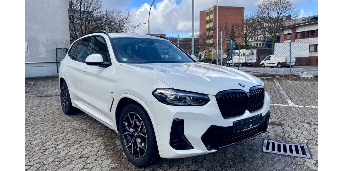 BMW X3 98.900 km 36.990 &euro; Hamburg 20539