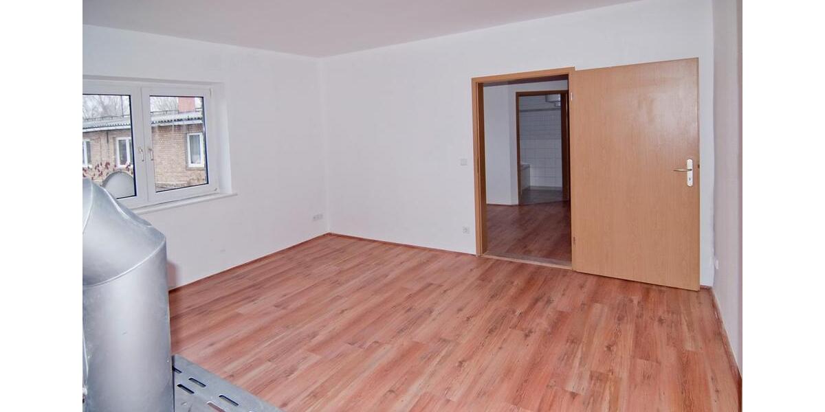 Etagenwohnung Zehdenick - 1 Zimmer, 42 m&sup2;, 300&euro; | Angebot:26253885