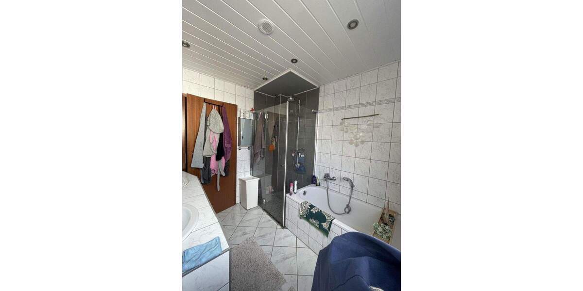 Reihenendhaus Rösrath - 6 Zimmer, 129 m&sup2;, 570.000&euro; | Angebot:25322570