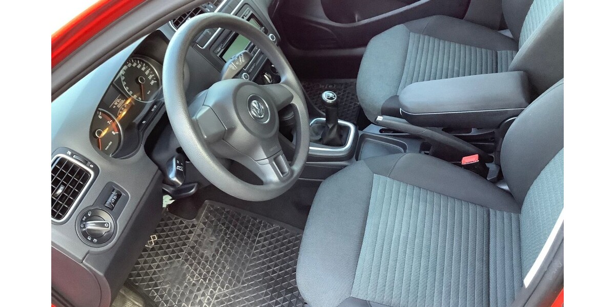 VW Polo 1.555.500 km 4.900 &euro; Balgstädt 06632