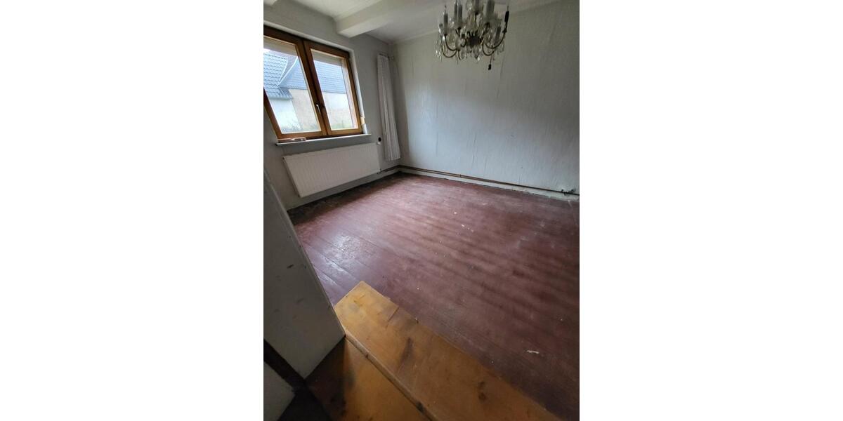 Einfamilienhaus Südharz - 6 Zimmer, 160 m&sup2;, 55.000&euro; | Angebot:26865497