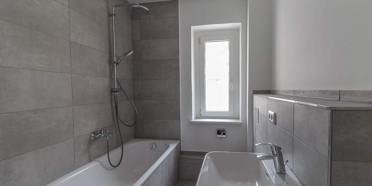 ERSTBEZUG NACH SANIERUNG + EUTRITZSCH + 3 RAUM MIT LOGGIA + AB SOFORT - Etagenwohnung Leipzig Eutritzsch | Angebot:26441991