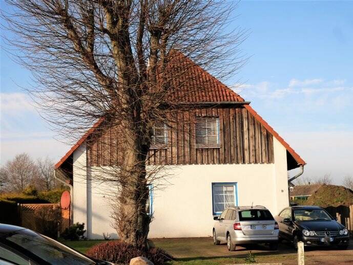 Mehrfamilienhaus, Wohnhaus Göhl - 8 Zimmer, 190 m&sup2;, 359.000&euro; | Angebot:21363674