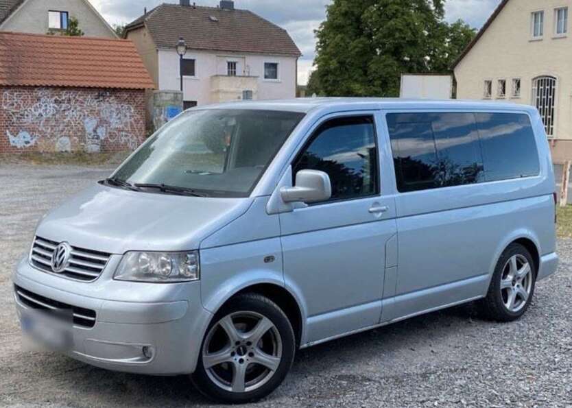VW T5 Caravelle 220.000 km 7.500 € Spremberg 03130
