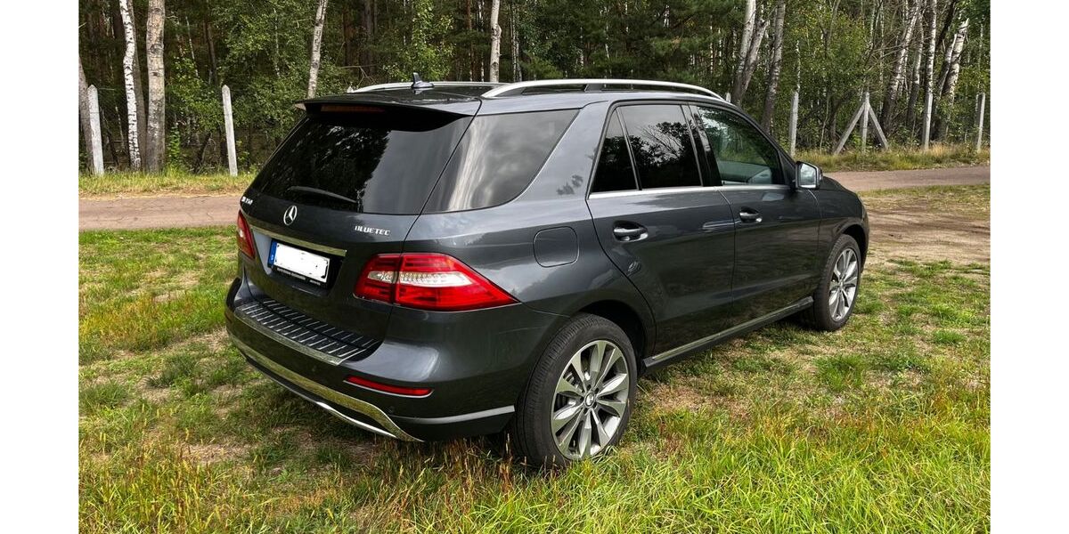 Mercedes-Benz ML 350 128.000 km 20.500 &euro; Stahnsdorf 14532