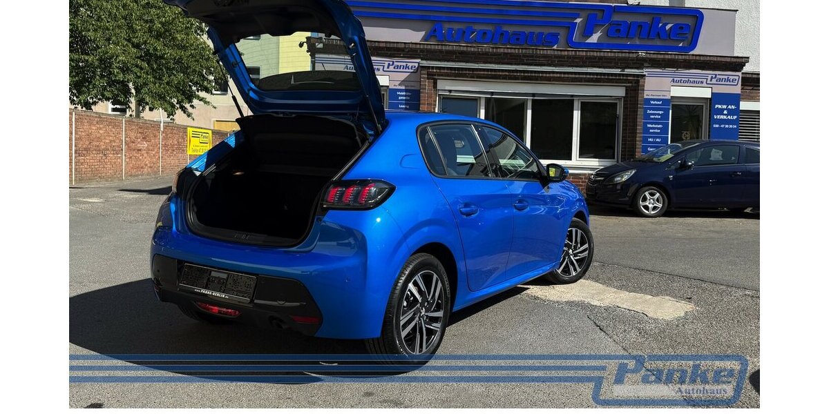 Peugeot 208 Allure*Pano*R-Cam*Navi*Keyless*LED* 32.381 km 13.690 &euro; Berlin 13187