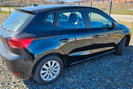 Seat Ibiza 1.200 km 17.490 &euro; Parkstein 92711