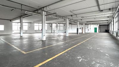 REPRÄSENTATIV MIT SHOWROOM & PRODUKTION 14 zimmer