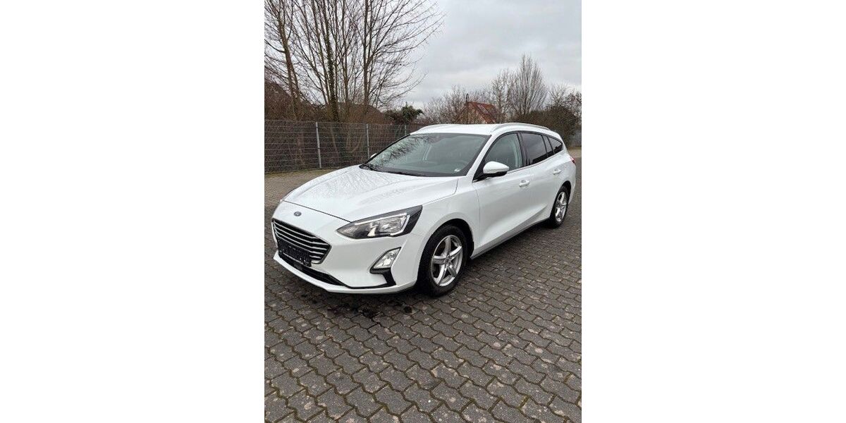 Ford Focus 30.179 km 19.990 &euro; Urmitz 56220