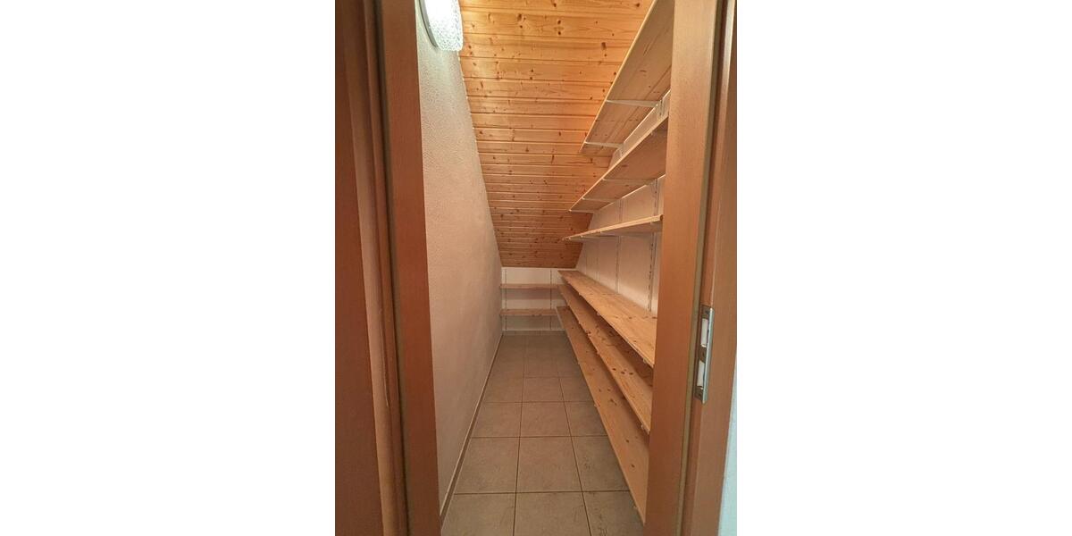 Etagenwohnung Erbach - 1 Zimmer, 50 m&sup2;, 500&euro; | Angebot:25131348