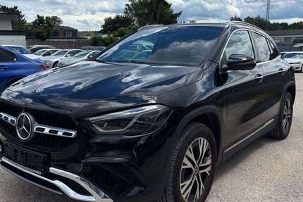 Mercedes-Benz GLA 220 28.216 km 37.890 &euro; Magstadt 71106
