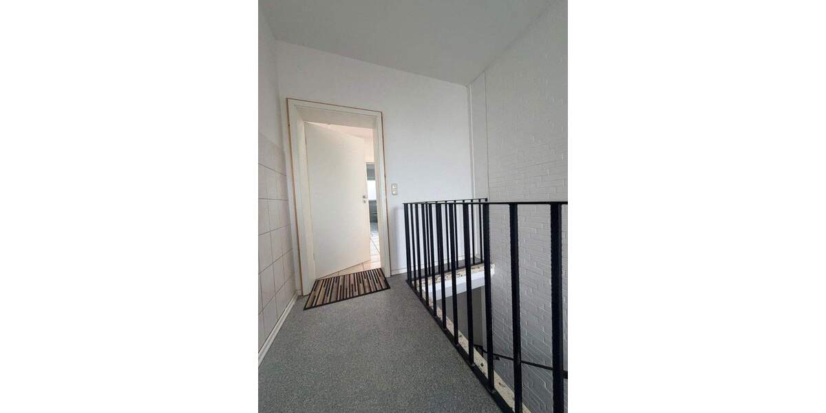 Etagenwohnung Sickte Obersickte - 5 Zimmer, 110 m&sup2;, 1.090&euro; | Angebot:25361336