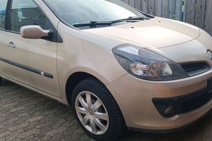 Renault Clio 102.734 km 1.750 &euro; Hannover 30453