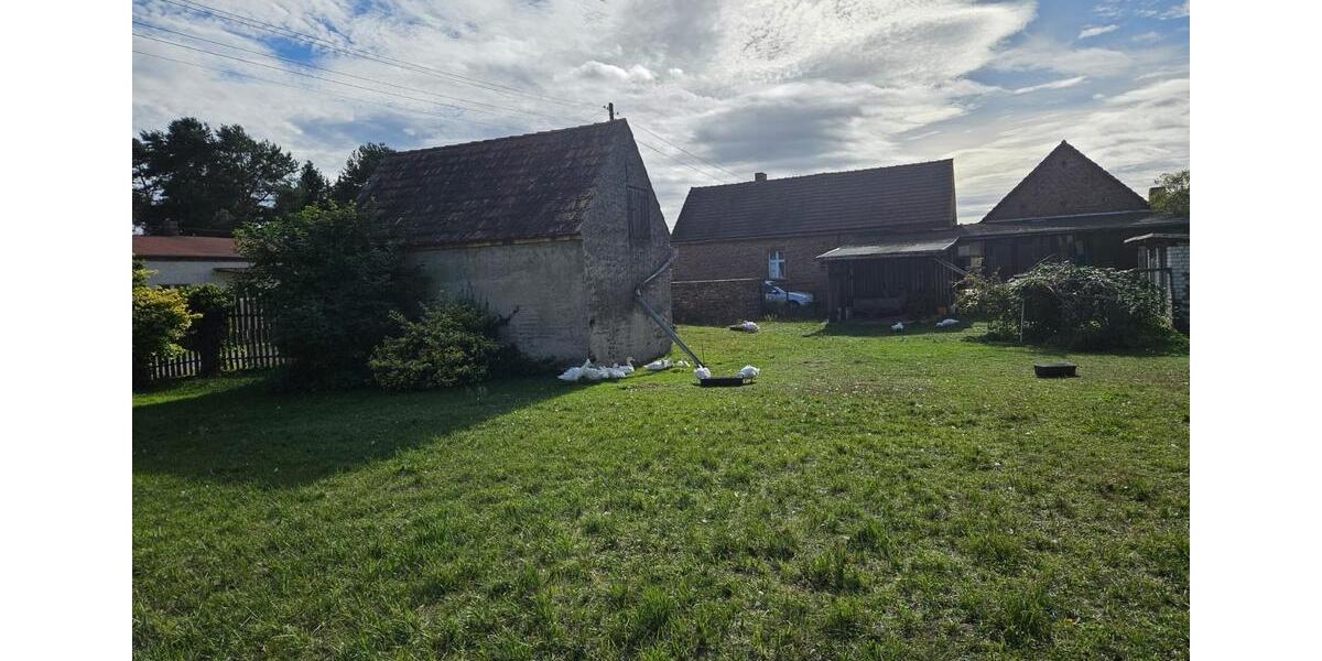 Einfamilienhaus Altdöbern - 4 Zimmer, 886 m&sup2;, 120.000&euro; | Angebot:27463874