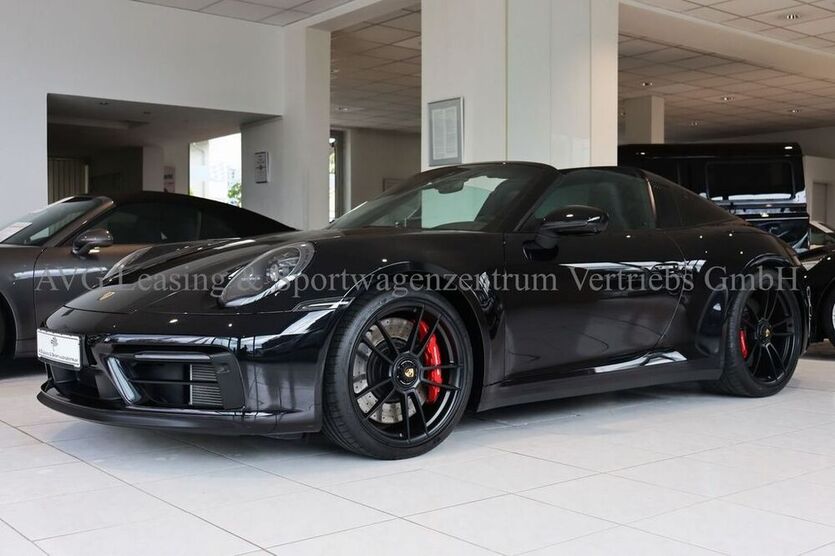 992