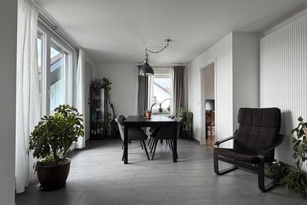 Wohnung Roßtal - 3 Zimmer, 83 m&sup2;, 335.000&euro; | Angebot:27165704