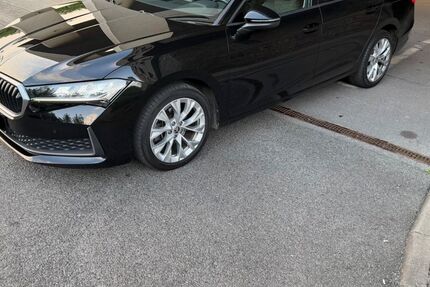 Skoda Superb 116.000 km 27.500 &euro; Aschaffenburg 63743