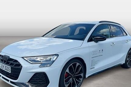 Audi A3 18.074 km 36.100 &euro; Zwickau 08056