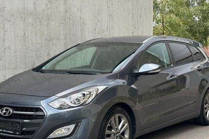 Hyundai i30 197.000 km 5.490 &euro; Leinfelden-Echterdingen (Musberg) 70771