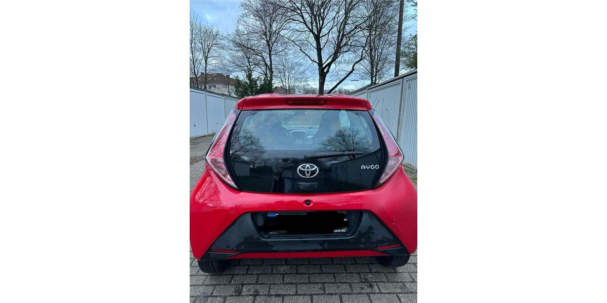 Toyota Aygo (X) 203.000 km 3.700 &euro; Oer-Erkenschwick 45739