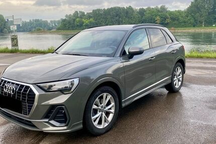 Audi Q3 208.000 km 17.500 &euro; Germersheim 76726