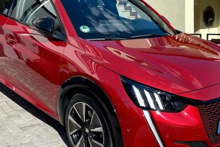 Peugeot e-208 29.500 km 21.500 &euro; Riesa 01594