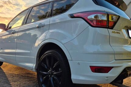 Ford Kuga 75.703 km 14.800 &euro; Herne 44652