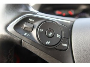 Opel Crossland GS Line 44.050 km 15.990 &euro; Bad Endbach 35080